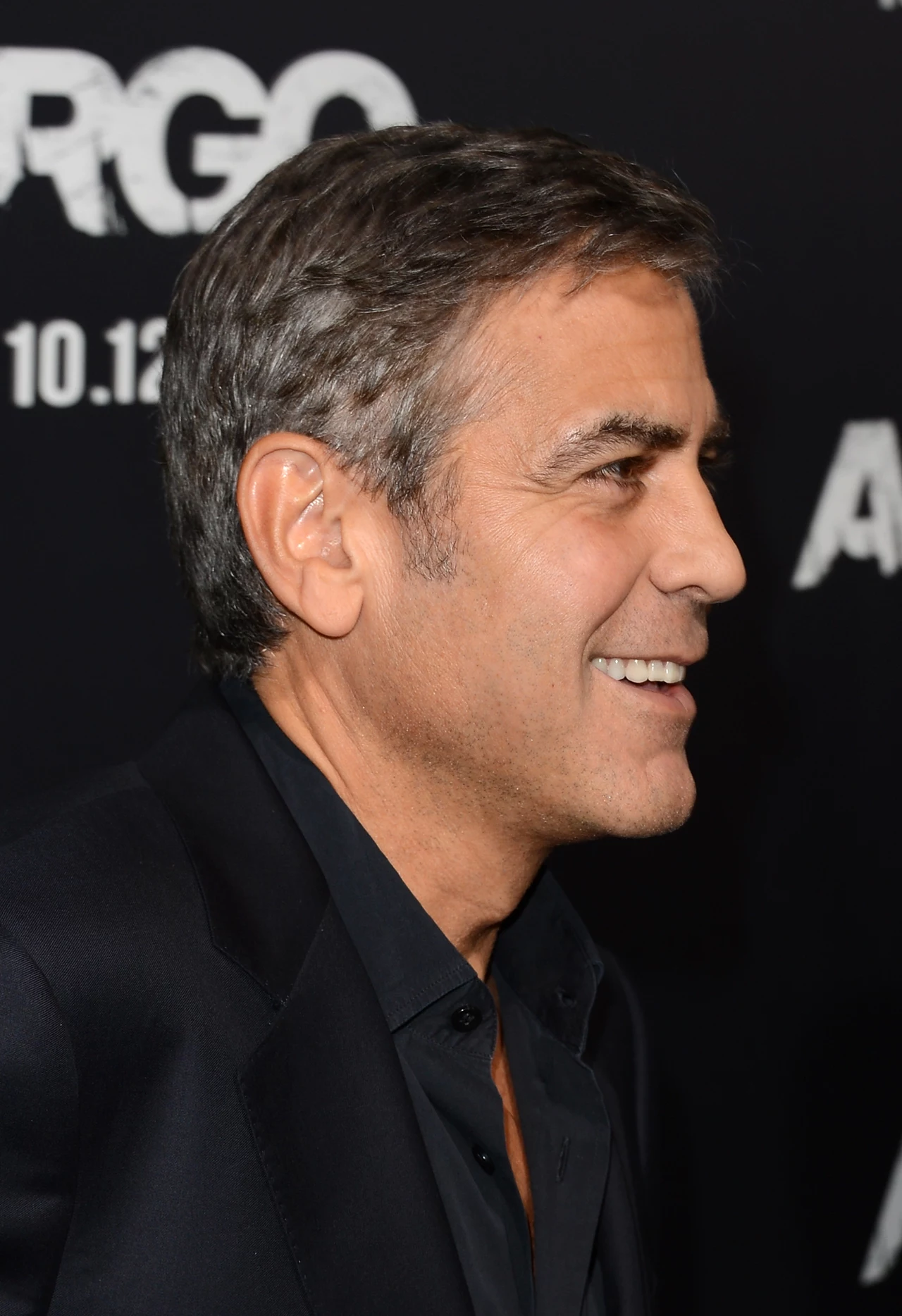 Podoba ci się siwizna George'a Clooney'a? Podoba ci się siwizna George'a Clooney'a?