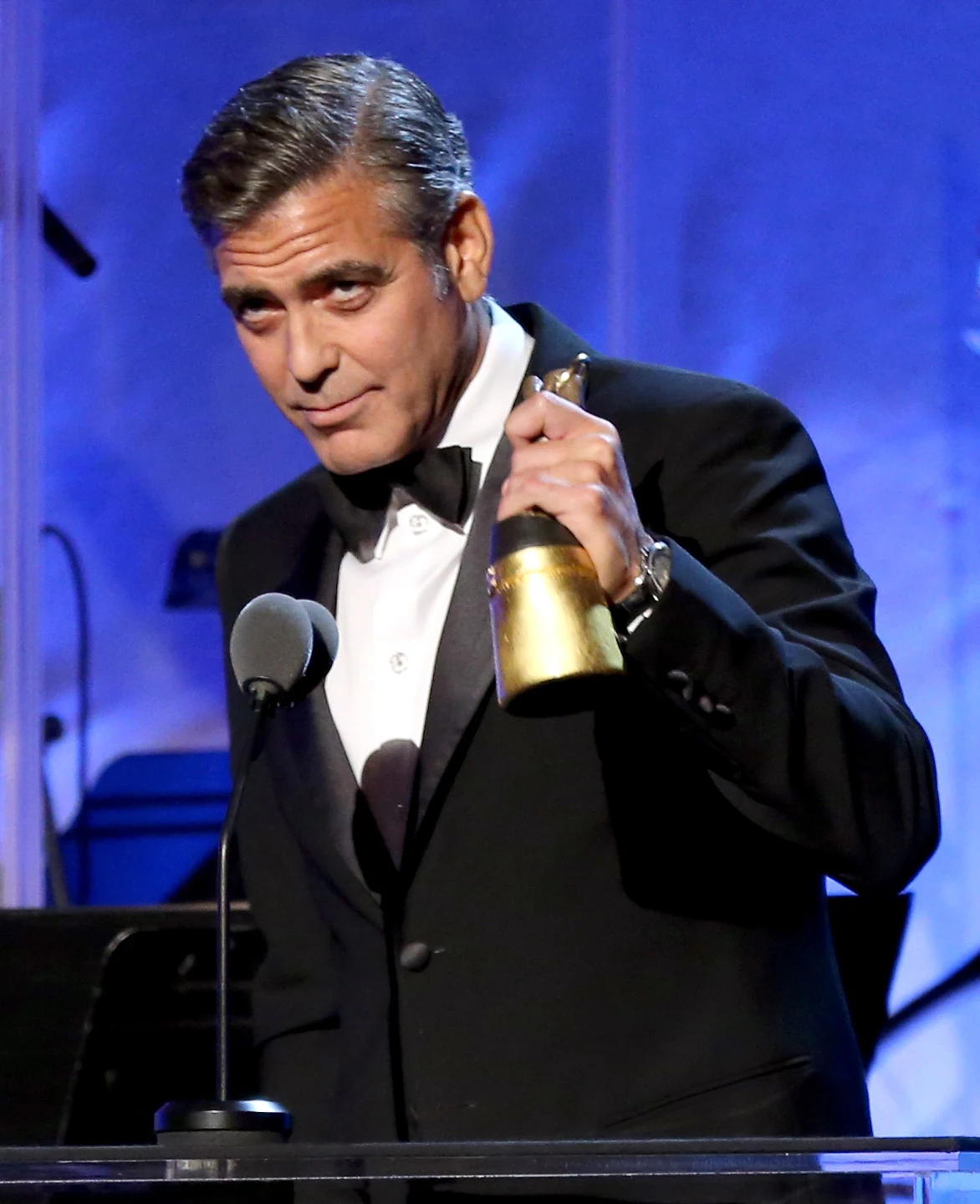 Podoba ci się siwizna George'a Clooney'a? Podoba ci się siwizna George'a Clooney'a?