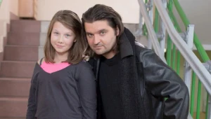 Korbas (Marcin Kołaczkowski) i Kasia (Julia Królikowska)