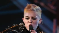 Miley Cyrus na scenie podcza gali "VH1 Divas  2012"