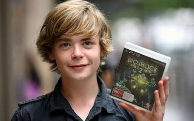 Peter Baee - zdjęcie Peter Baee - zdjęcie