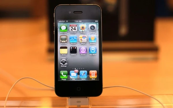 iPhone 4 - zdjęcie iPhone 4 - zdjęcie