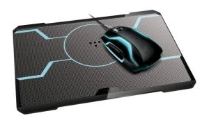 Kochacie uniwersum Tron? Ta myszka i podkładka przeznaczone są właśnie dla was