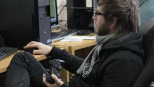 Rodzice powinni zwracać większą uwagę na gry, w które grają ich pociechy...