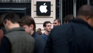 Baner jednego ze sklepów Apple w USA