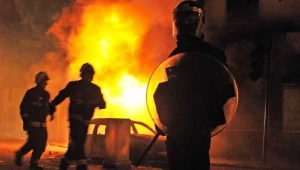 Zdjęcia z opanowanego przez rozjuszony tłum Londynu