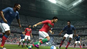 Wizerunek Cristiano Ronaldo, gwiazdy Realu Madryt, pojawi się na okładce Pro Evolution Soccer 2012