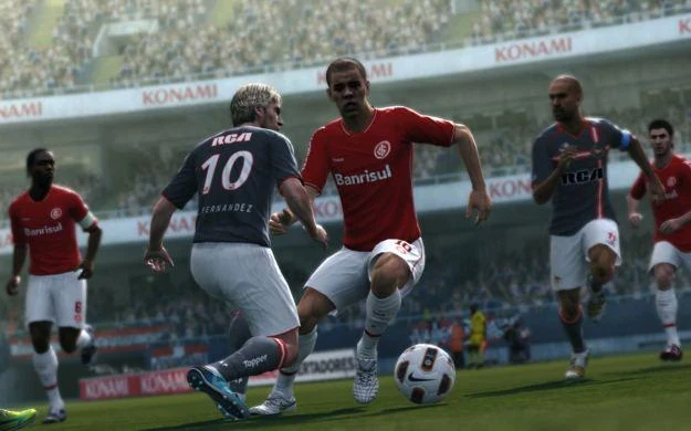 Pro Evolution Soccer 2012 - motyw graficzny Pro Evolution Soccer 2012 - motyw graficzny