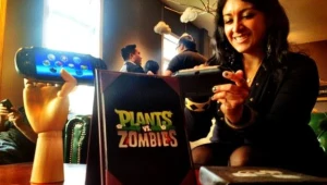 Pani Kasia już testuje nową wersję Plants vs. Zombies