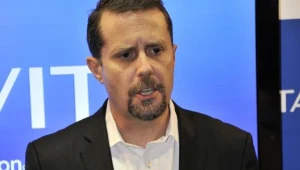 Andrew House - zdjęcie