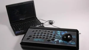 StarCraft II Arcade Stick - zdjęcie opublikowane przez serwis Shoryuken