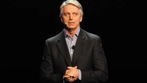  John Riccitiello - zdjęcie