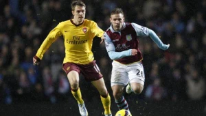 Dzisiejsze gry wyglądają już prawie jak transmisje telewizyjne, a jak było kiedyś?