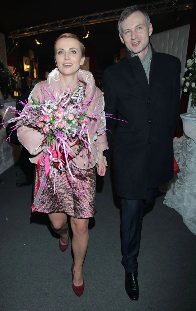 Tegorocznego Sylwestra Kasia spędzi w pracy. Cała gaża pójdzie na wydatki związane z weselem Tegorocznego Sylwestra Kasia spędzi w pracy. Cała gaża pójdzie na wydatki związane z weselem