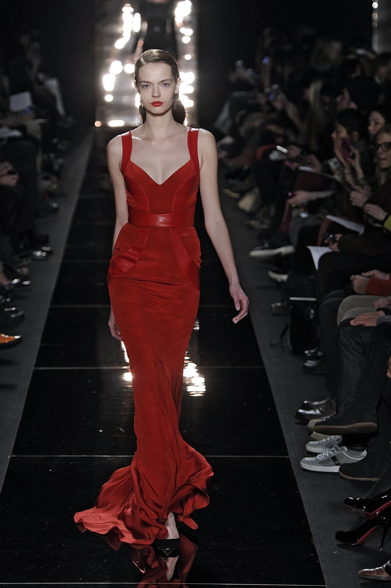 Projekt: Monique Lhuillier Projekt: Monique Lhuillier