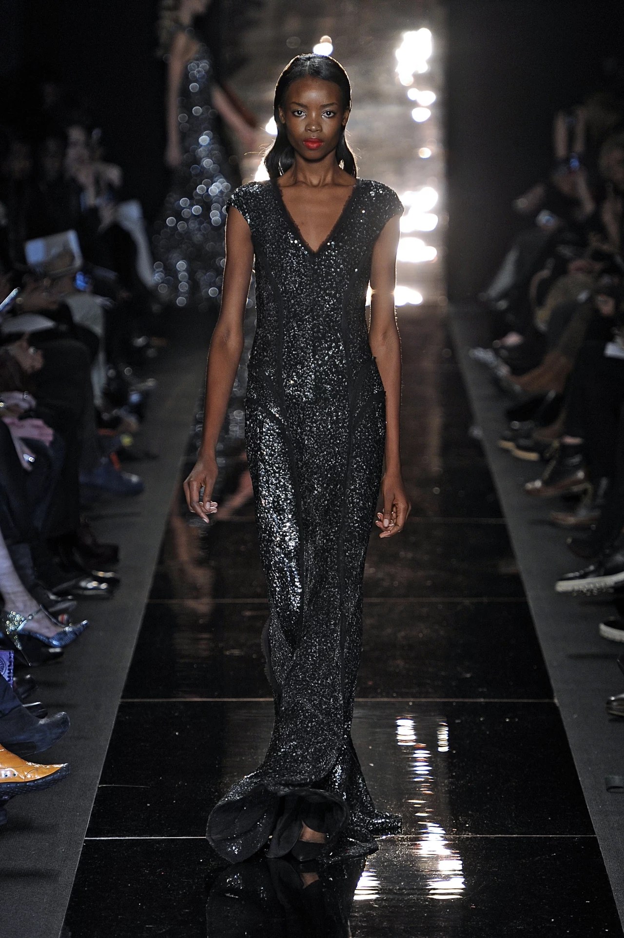 Projekt: Monique Lhuillier Projekt: Monique Lhuillier
