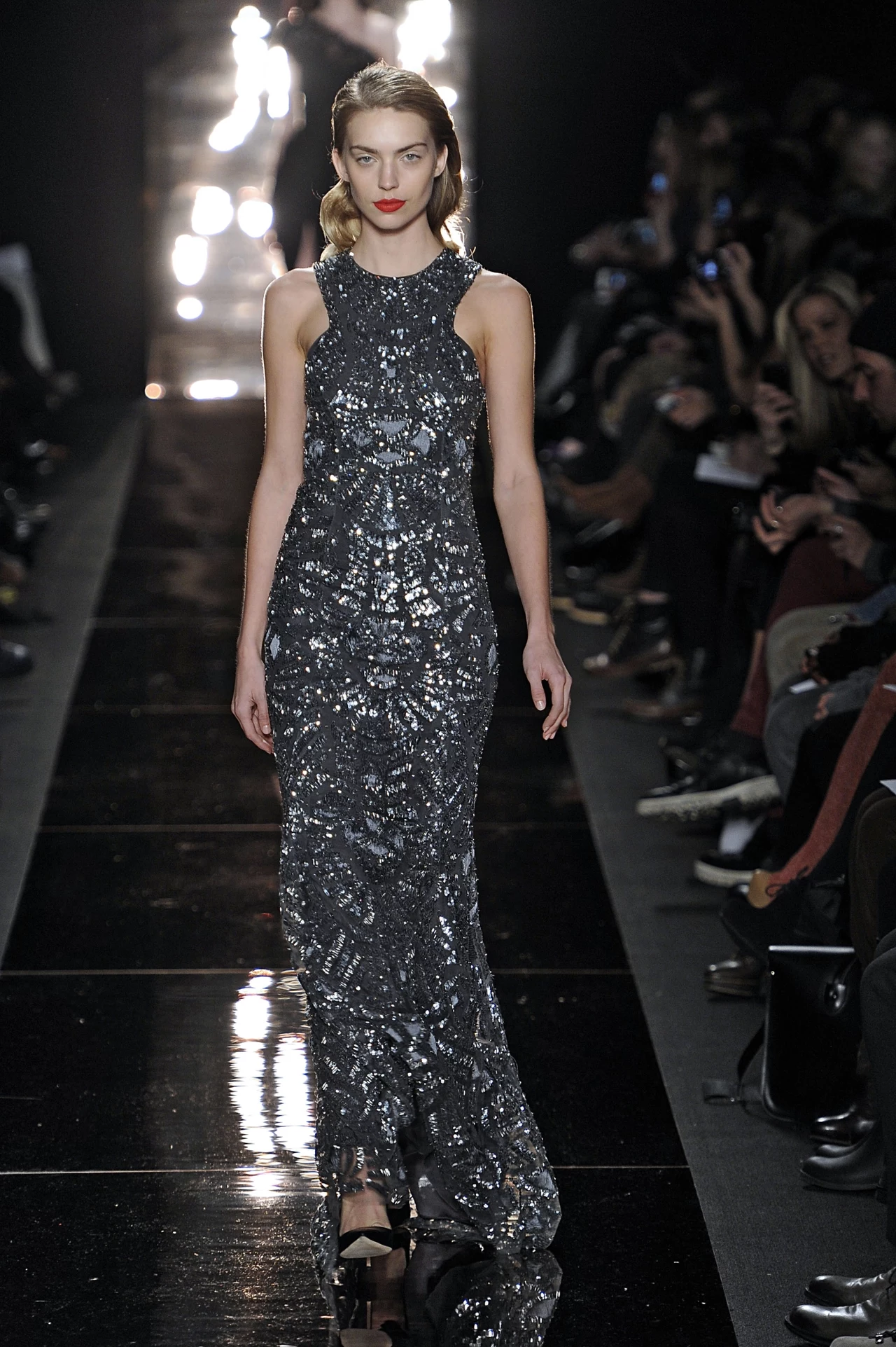 Projekt: Monique Lhuillier Projekt: Monique Lhuillier