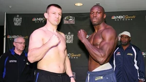 Tomasz Adamek i Steve Cunningham podczas piątkowego ważenia