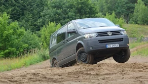 Napęd na obie osie (Haldex 4) i blokada mostu powodują, że w terenie auto jest dość dzielne.