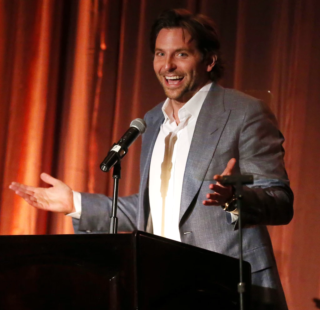 Bradley Cooper i Zoe Saldano zaręczyli się. Bradley Cooper i Zoe Saldano zaręczyli się.