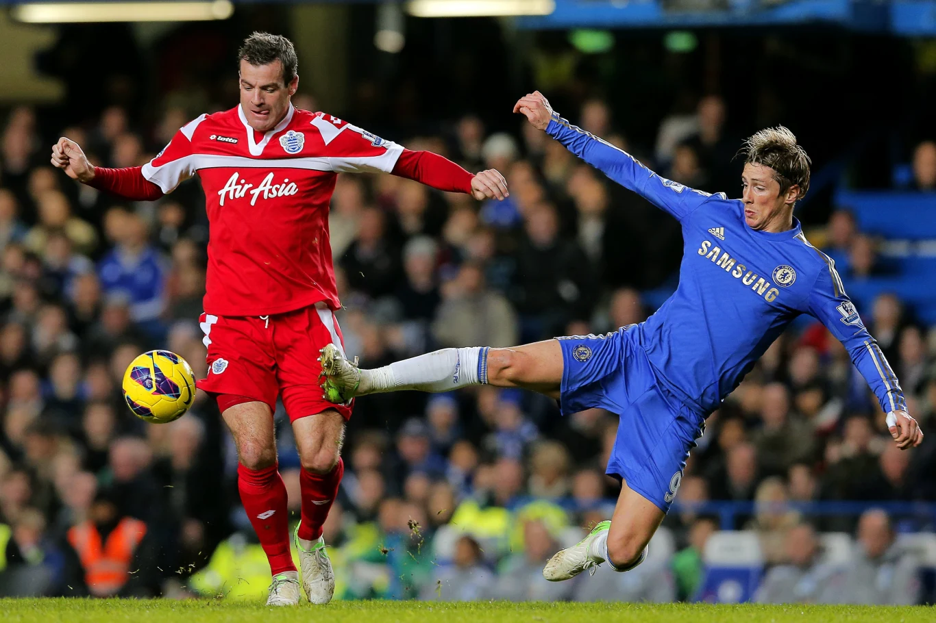 Piłkarze Queens Park Rangers ambitnie walczyli z Chelsea w derbach Londynu 