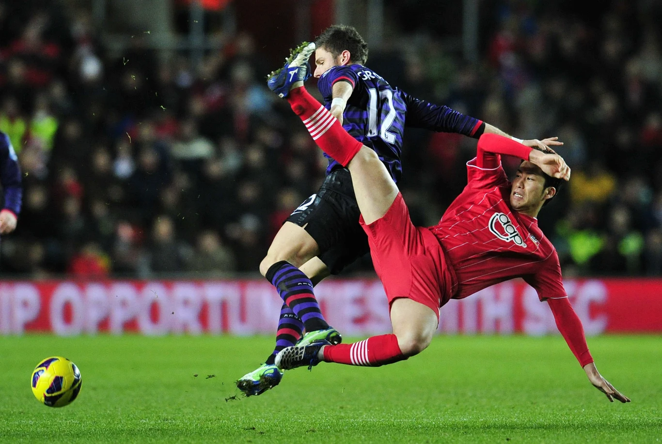 Piłkarze Queens Park Rangers ambitnie walczyli z Chelsea w derbach Londynu 
