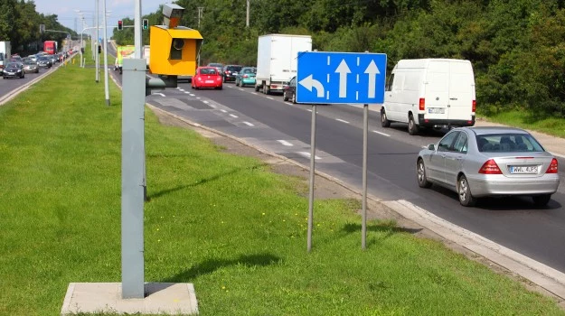 Obecna tolerancja fotoradarów wynosi 10 km/h.