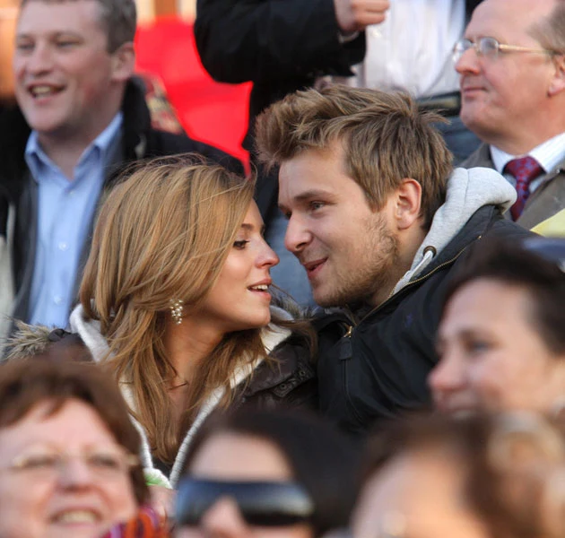 Kasia i Staszek już wkrótce zdecydują się na zalegalizowanie swojego związku? Kasia i Staszek już wkrótce zdecydują się na zalegalizowanie swojego związku?