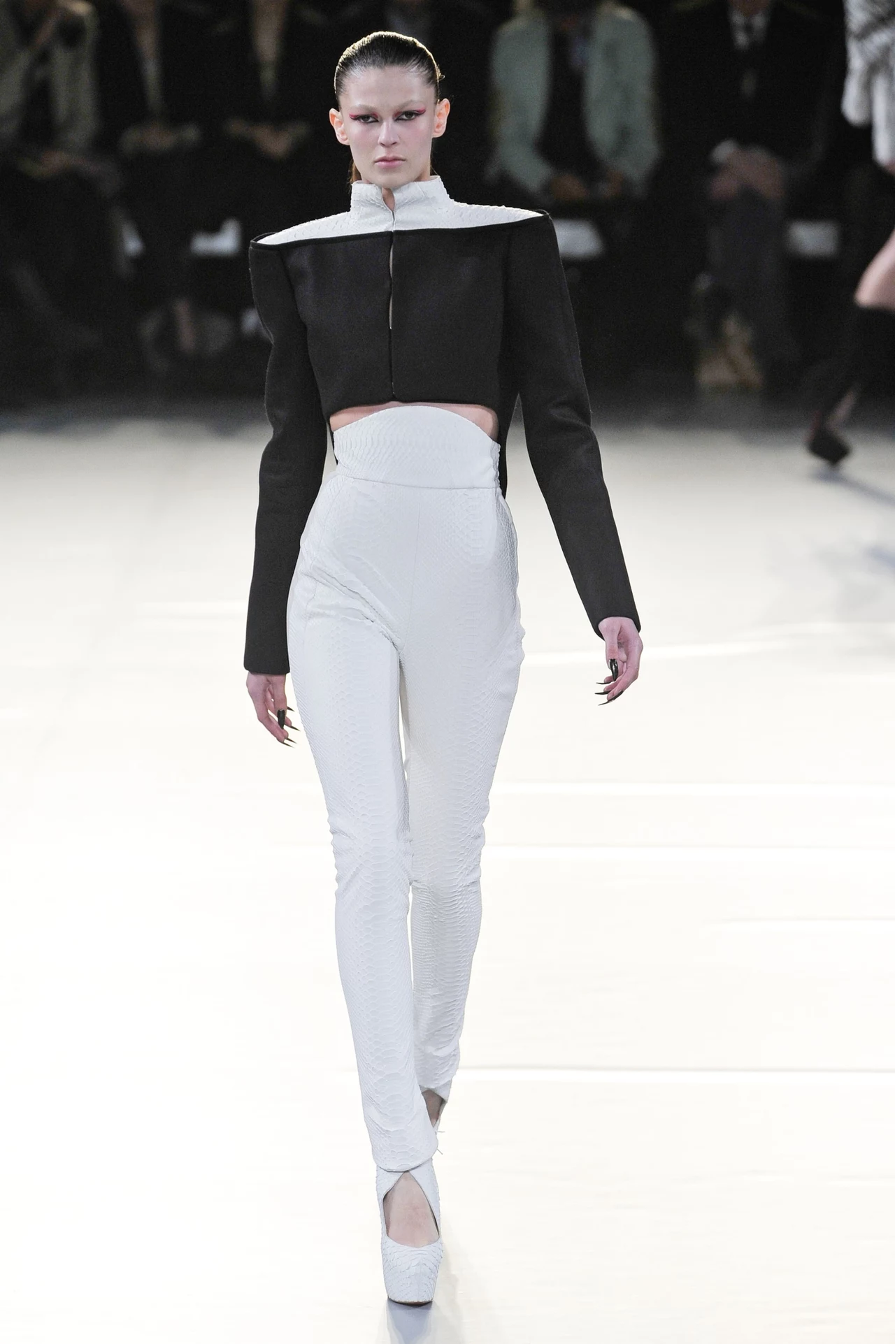 Pokaz jesień-zima 2012/2013 marki Mugler Pokaz jesień-zima 2012/2013 marki Mugler