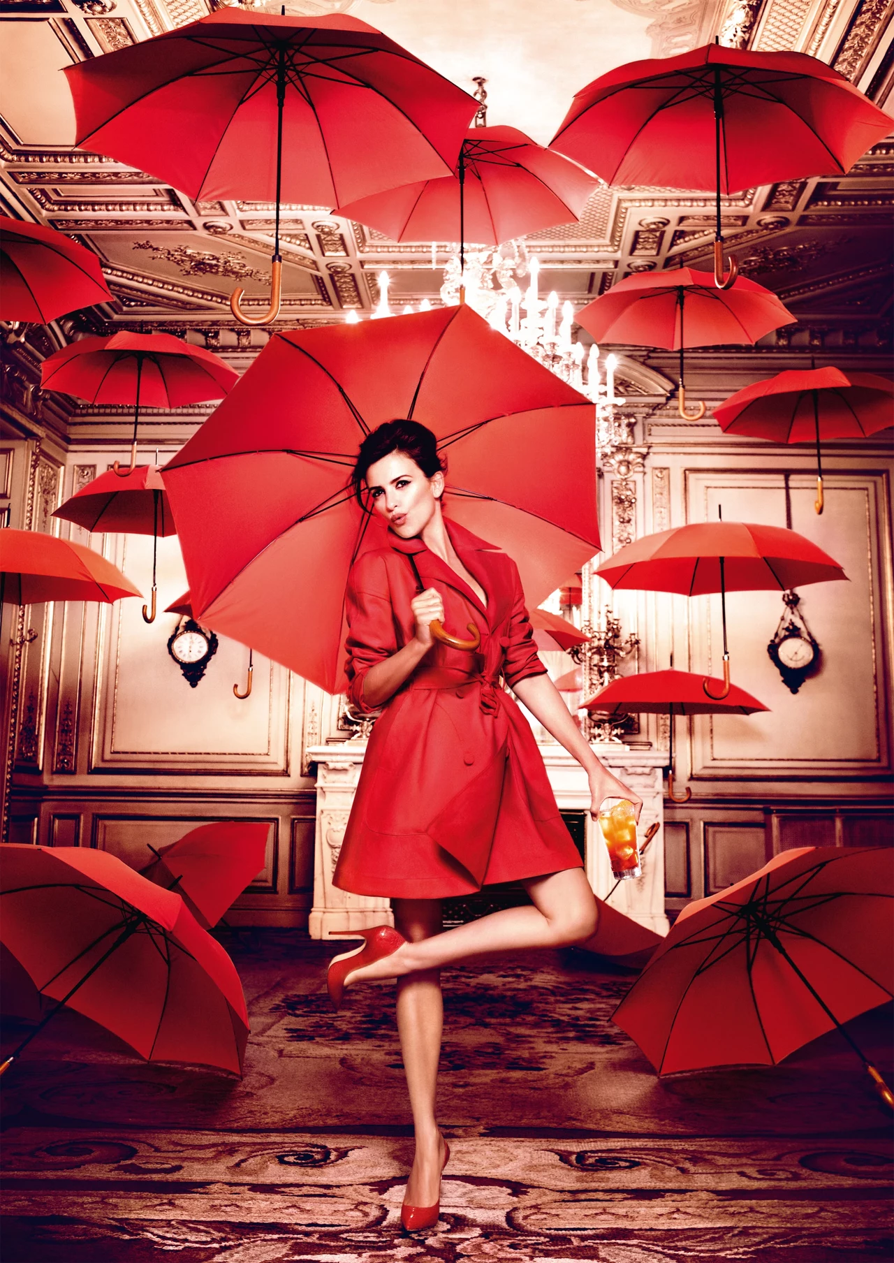 Jak podoba ci si Penelope Cruz w sesji do kalendarza Campari 2013?