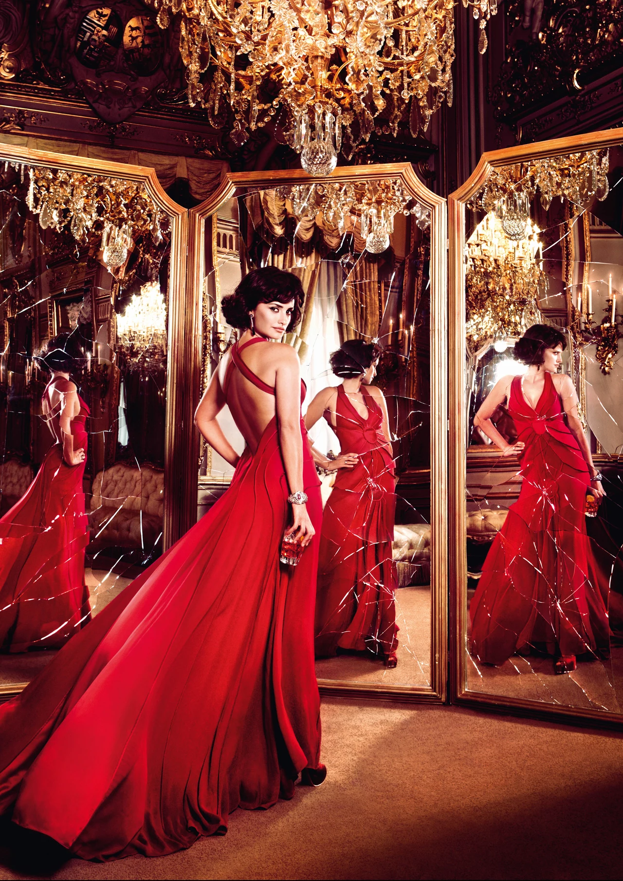 Jak podoba ci si Penelope Cruz w sesji do kalendarza Campari 2013?