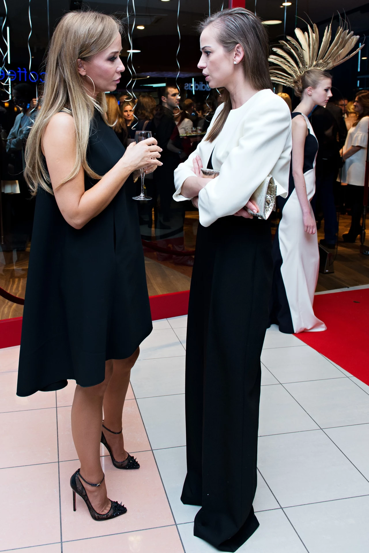 Anna Przybylska i Joanna Przetakiewicz