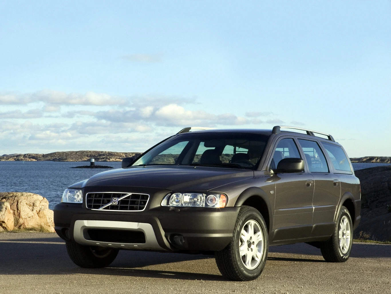 Volvo XC70 II (2000-2007) Volvo XC70 II (2000-2007)