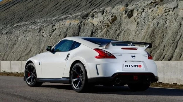 Nissan 370Z Nismo (2013)