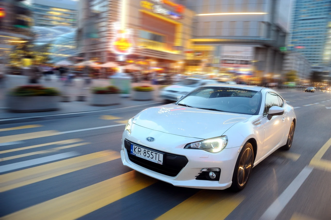 Subaru BRZ jest „bliźniakiem” Toyoty GT 86. Subaru BRZ jest „bliźniakiem” Toyoty GT 86.