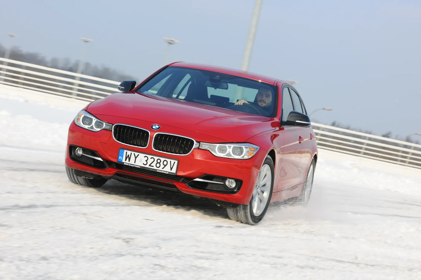 F30 to "trójka" na nowe czasy - z silnikiem w technice downsizingu i zaawansowaną elektroniką.