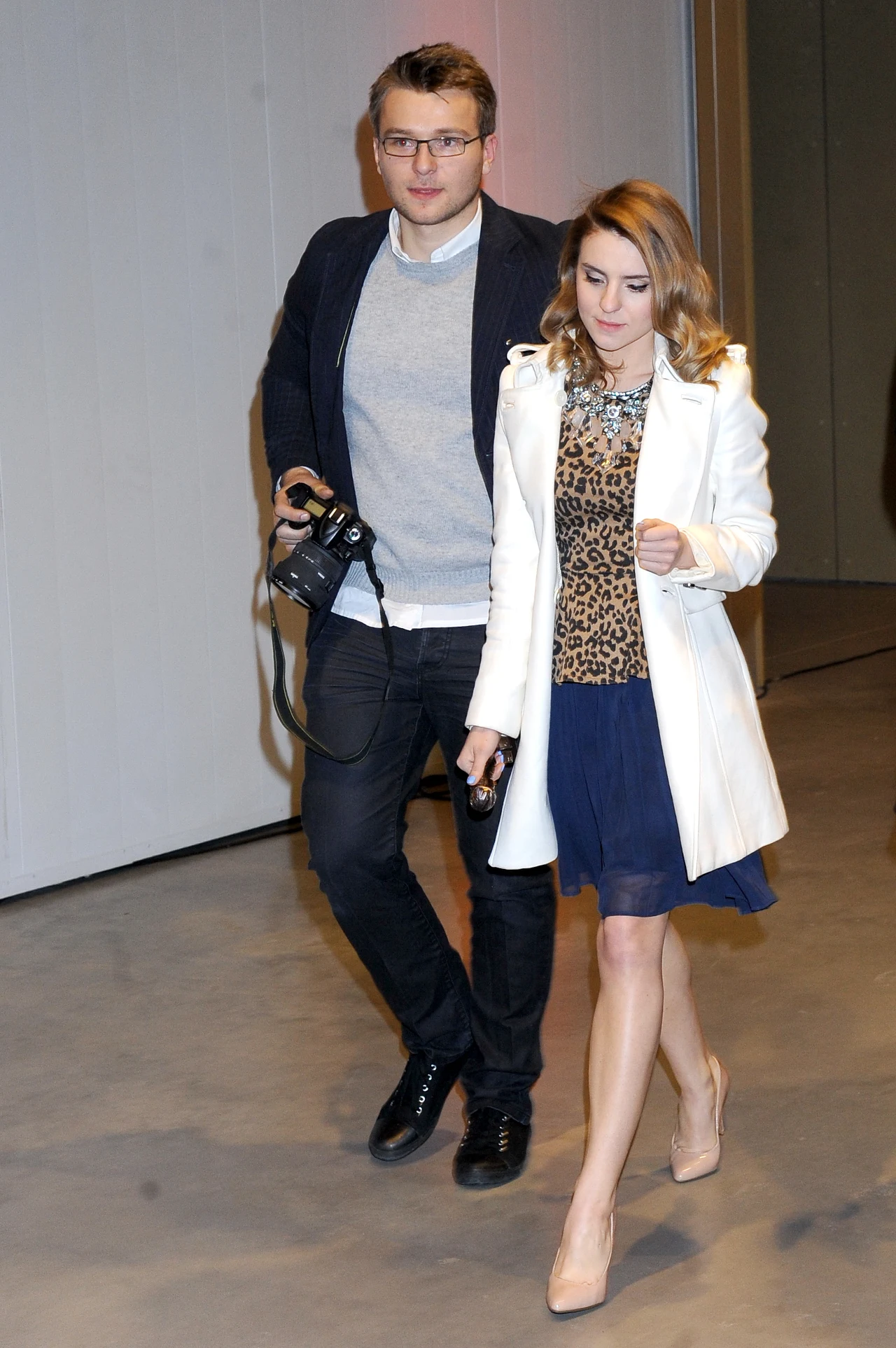 O tym, że na prowadzeniu bloga modowego można zbić kokosy, wie doskonale Kasia Tusk. Córka premiera miesięcznie  zarabia  18 tys. zł – ustalił „Fakt”. O tym, że na prowadzeniu bloga modowego można zbić kokosy, wie doskonale Kasia Tusk. Córka premiera miesięcznie  zarabia  18 tys. zł – ustalił „Fakt”.