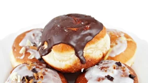 ​W tym sklepie kupisz najtańsze pączki. Mniej niż 0,50 zł za sztukę