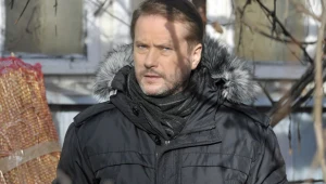 Artur Żmijewski jako ojciec Mateusz 