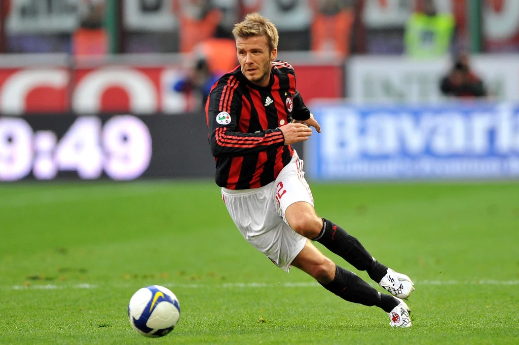 Anglik w swojej karierze bronił barw Manchesteru United, Realu Madryt, AC Milan i Los Angeles Galaxy, a teraz jest blisko podpisania umowy z francuskim Paris Saint Germain.