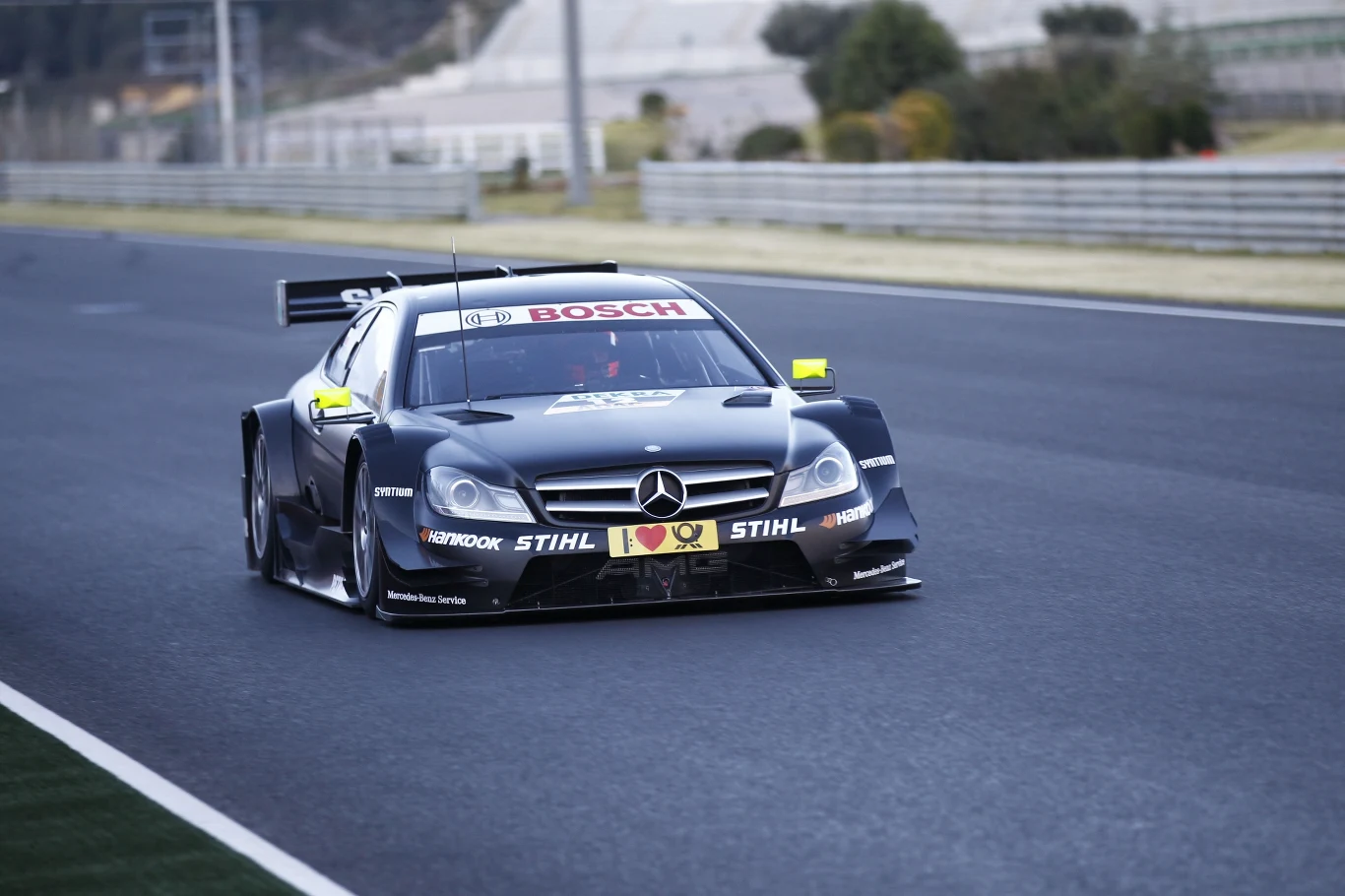 Kubica testuje Mercedesa DTM Kubica testuje Mercedesa DTM