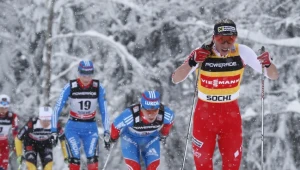 Justyna Kowalczyk (na pierwszym planie)