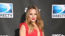 Shantel VanSanten jest posiadaczką niewielkiego biustu, mimo to zdecydowała się na taki dekolt