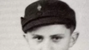 Dyskusja o przeszłości papieża nie ustaje