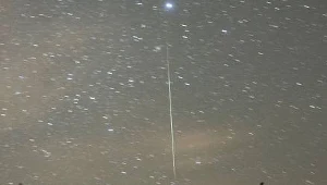 Rój przelatujących meteorów zobaczymy już dziś w nocy