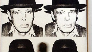 Kompozycja Andy Warhola przedstawiająca artystę Josepha Beuysa