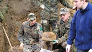 Prace ekshumacyjne w Gnieźnie