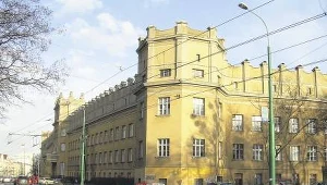 W tym gmachu (Collegium Chemicum UAM) przez kilka wojennych lat pracował Herbert Mayer