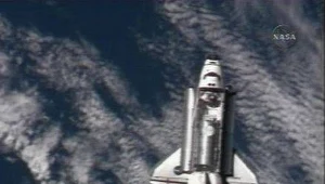 Wahadłowiec Discovery przycumował do ISS