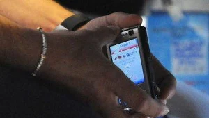 Dziś trudno sobie wyobrazić dłuższe rozstanie z telefonem